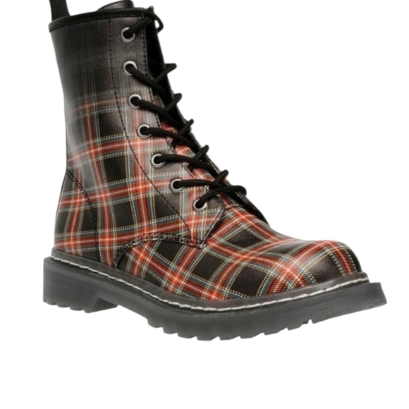 Wild Pair Shoes - Wild Pair Plaid Lace Up Combat Boots